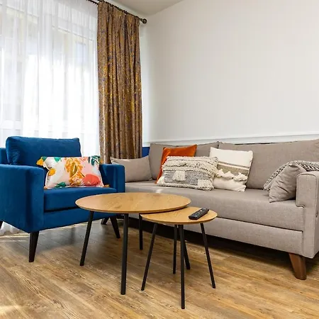 Cozy River Escape In Free Parking * Plovdiv